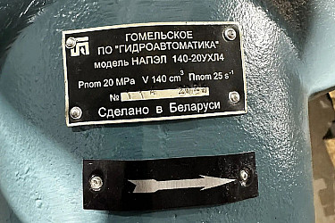 1000085582